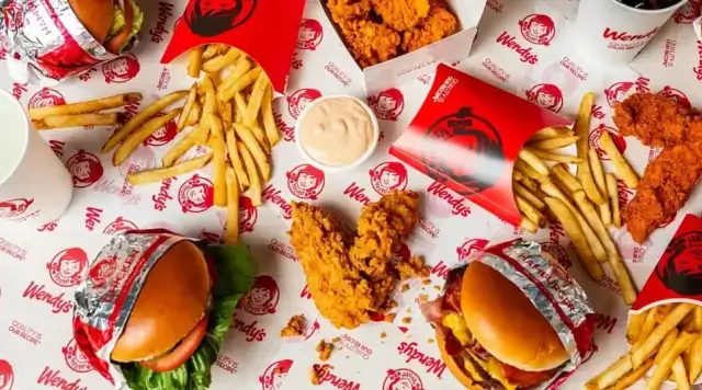 talktowendys-your-guide-to-free-food-and-a-500-chance-review.webp